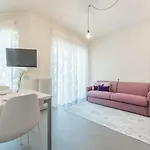 Casa Colbert, Lejlighed *
