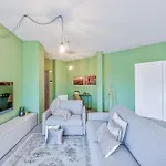 Casa Colbert, *