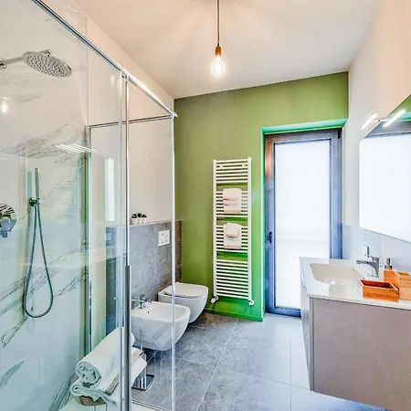 Casa Colbert, Apartamento *