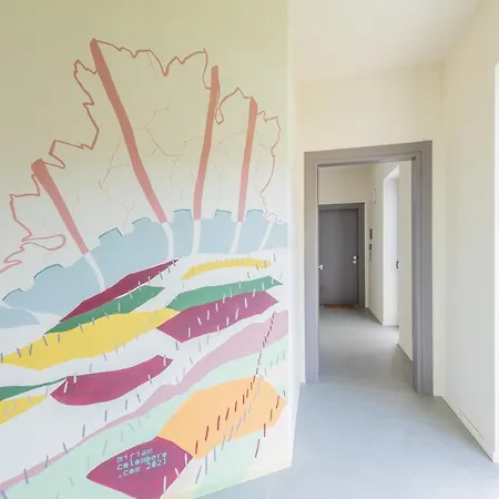 Casa Colbert, Apartamento *