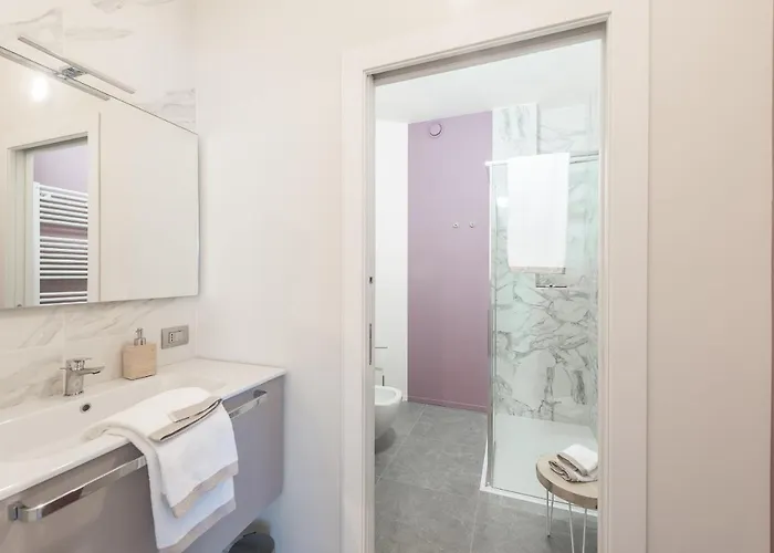 Casa Colbert, Barolo