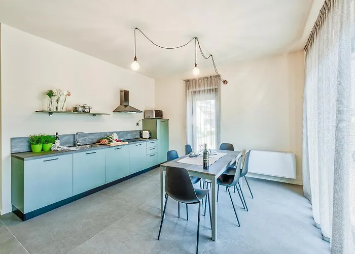 Casa Colbert, * Barolo